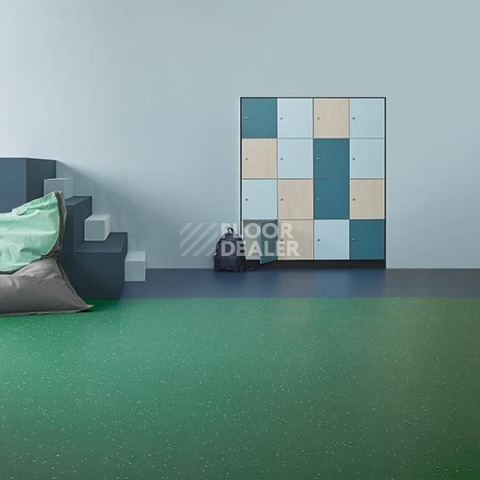 Forbo Sphera Energetic 51242 vivid malachite фото 2 | FLOORDEALER